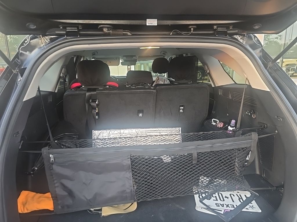 Thumbnail: 2023 Kia Sorento - 11