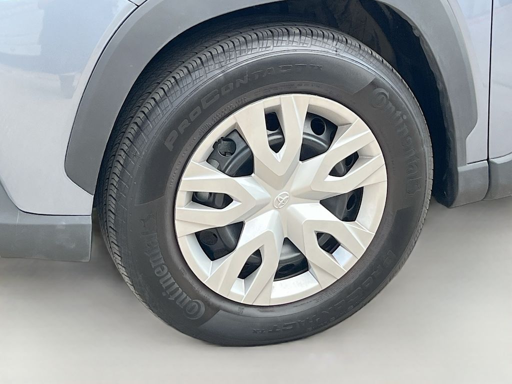 Used 2025 Blue Toyota L image 30