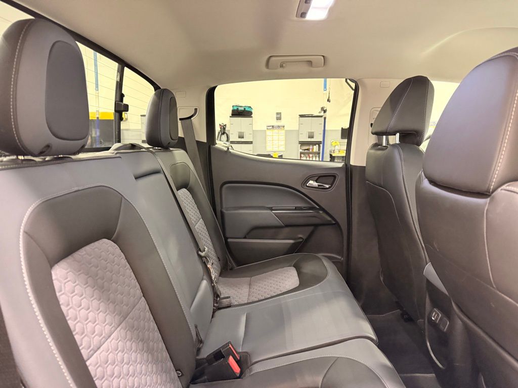 Thumbnail: 2021 Chevrolet Colorado - 27