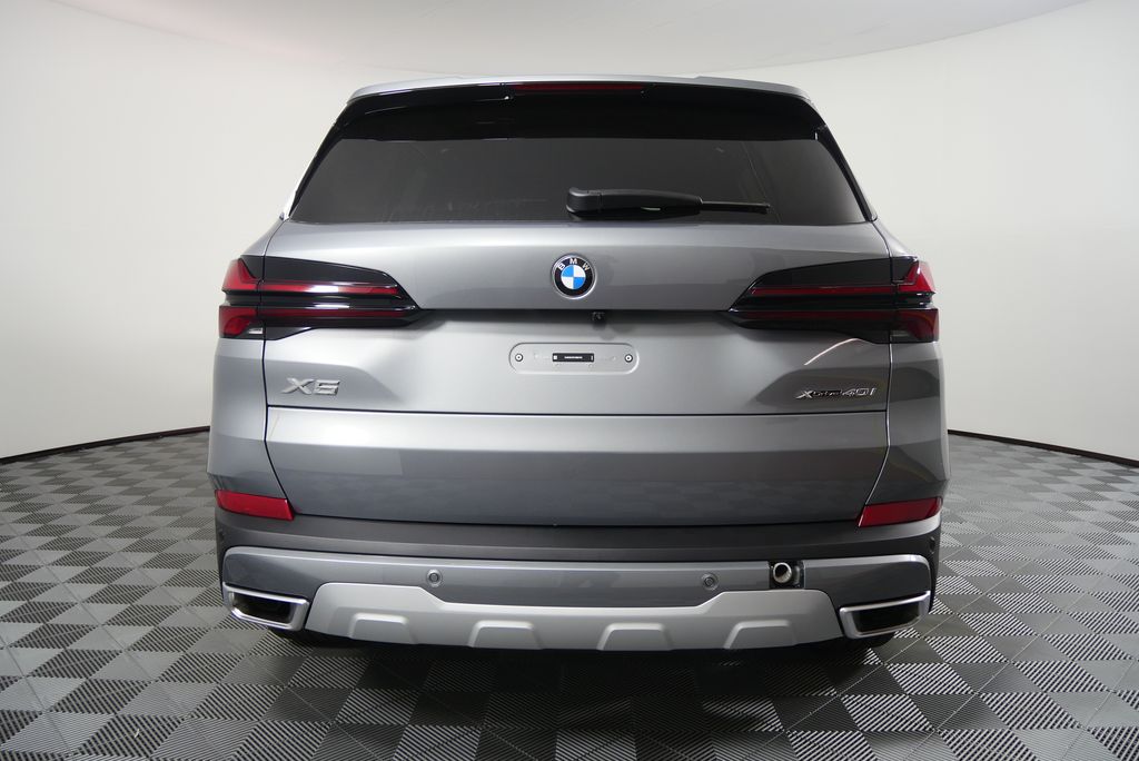 Thumbnail: 2026 BMW X5 - 4