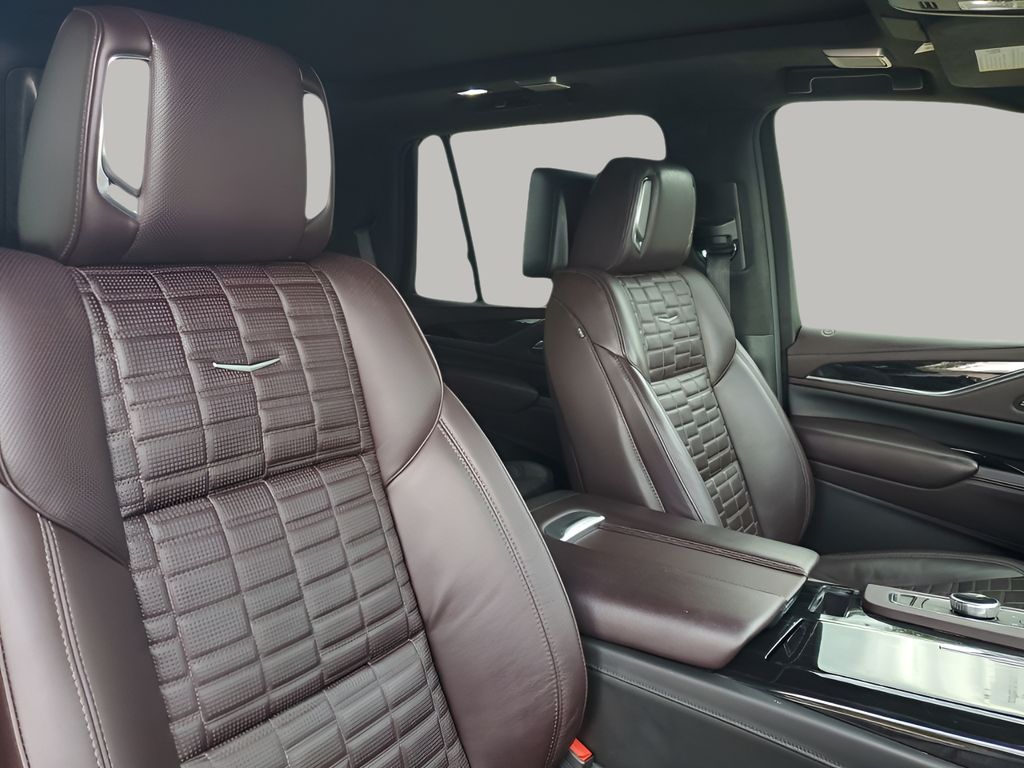 Used Car 2024 Cadillac Escalade  V-series For Sale Under $140,000 In Austin, Texas