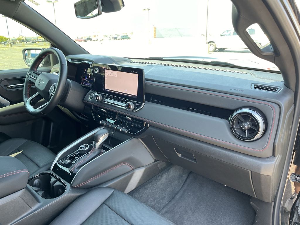 2023 Chevrolet Colorado Z71 29