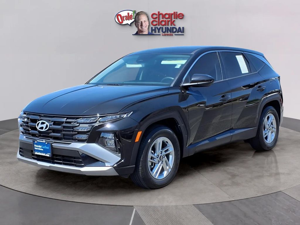 2025 Hyundai Tucson SE FWD