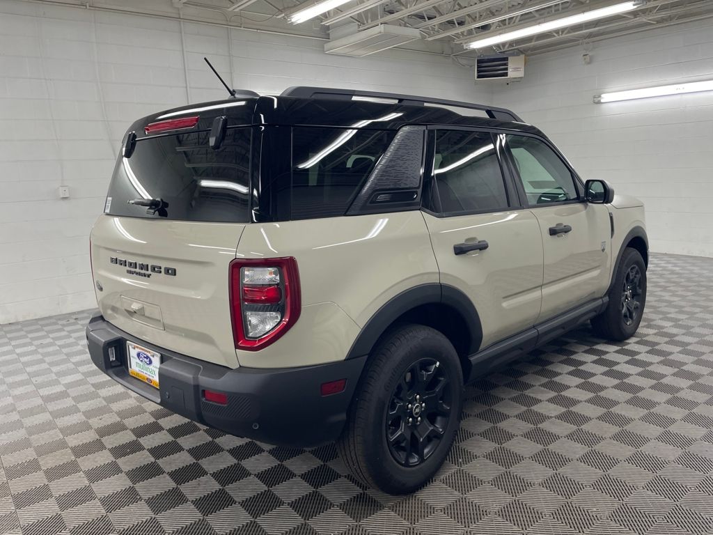 New 2025 Beige Ford Big Bend image 3