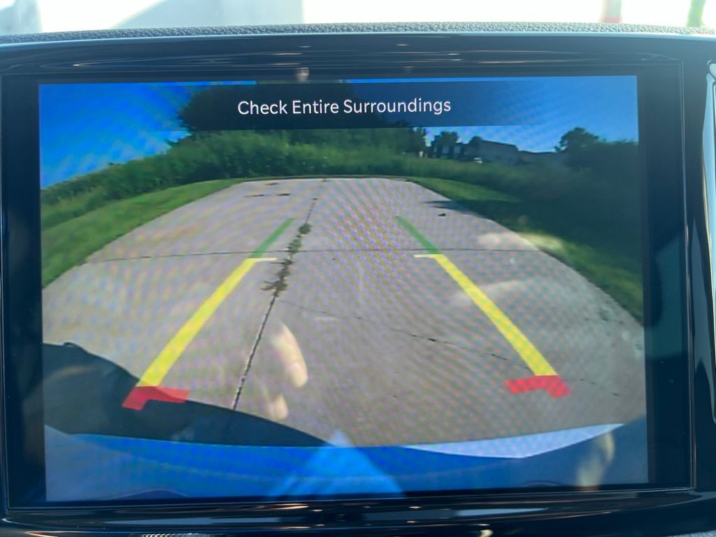 Used 2023 Chrysler Pacifica Van