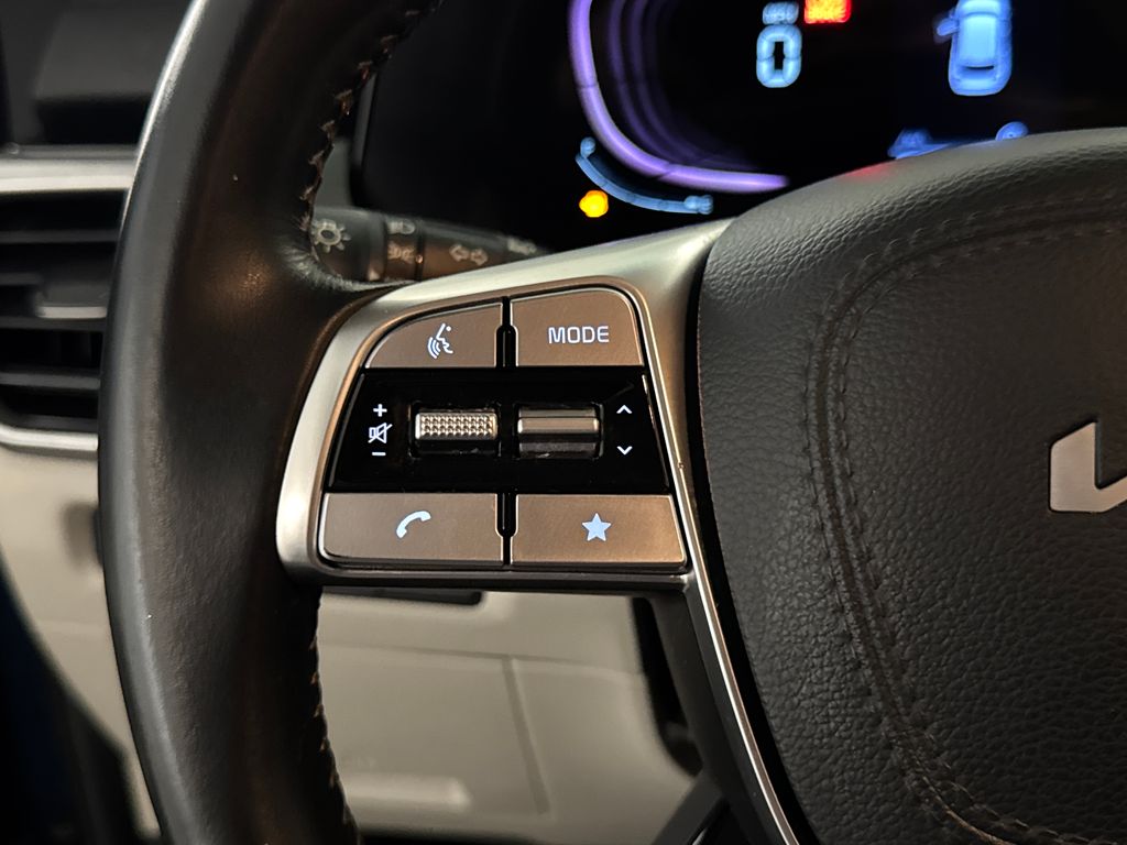 Certified Used 2024 Black Kia S image 18