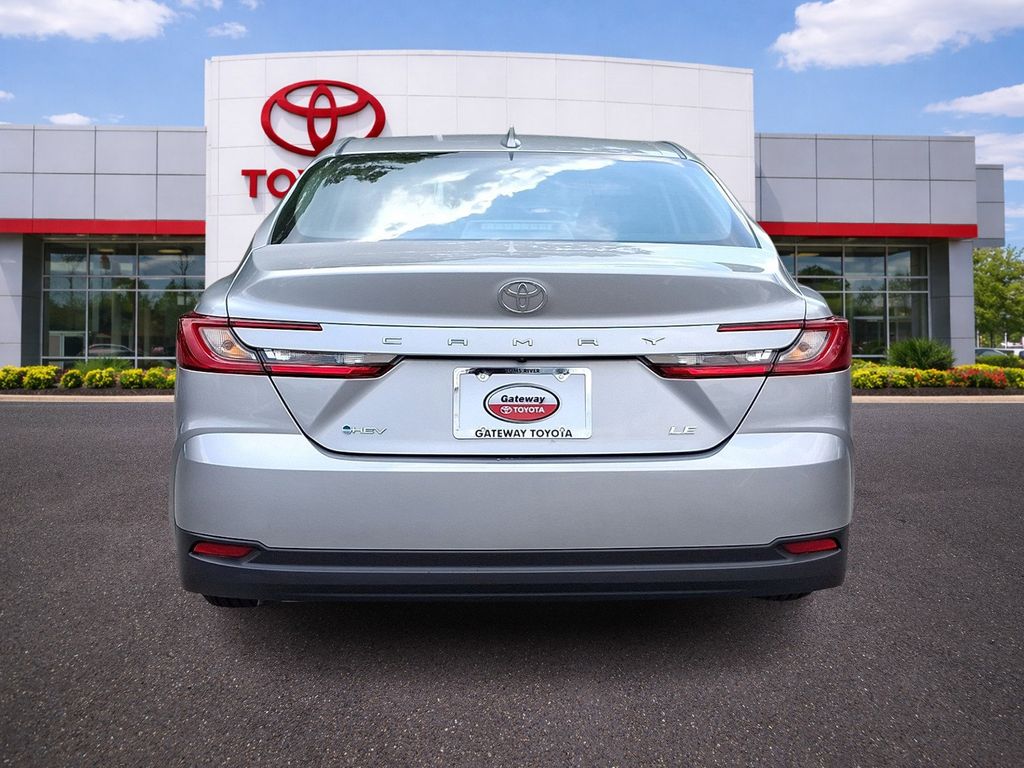 Thumbnail: 2025 Toyota Camry - 5
