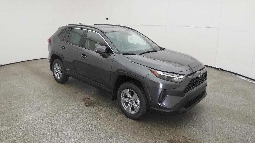 Thumbnail: 2025 Toyota RAV4 - 11