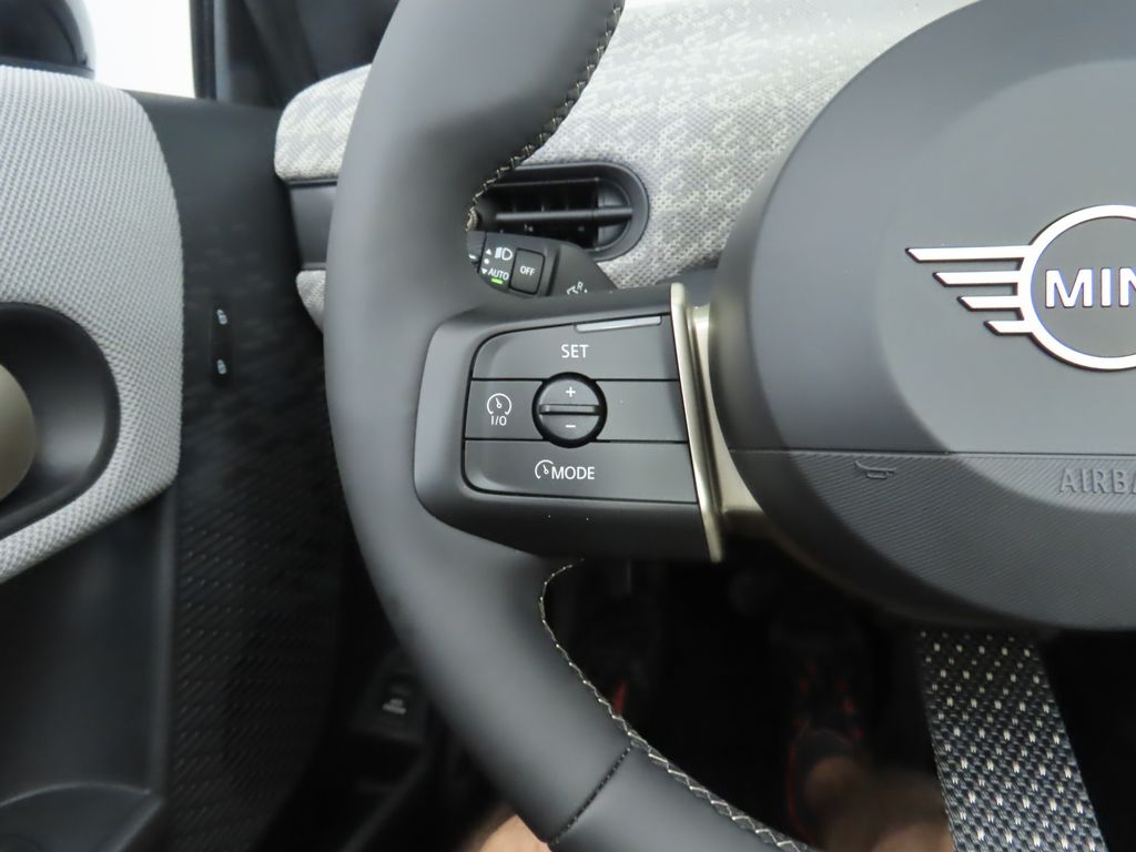 Thumbnail: 2026 MINI Cooper - 20