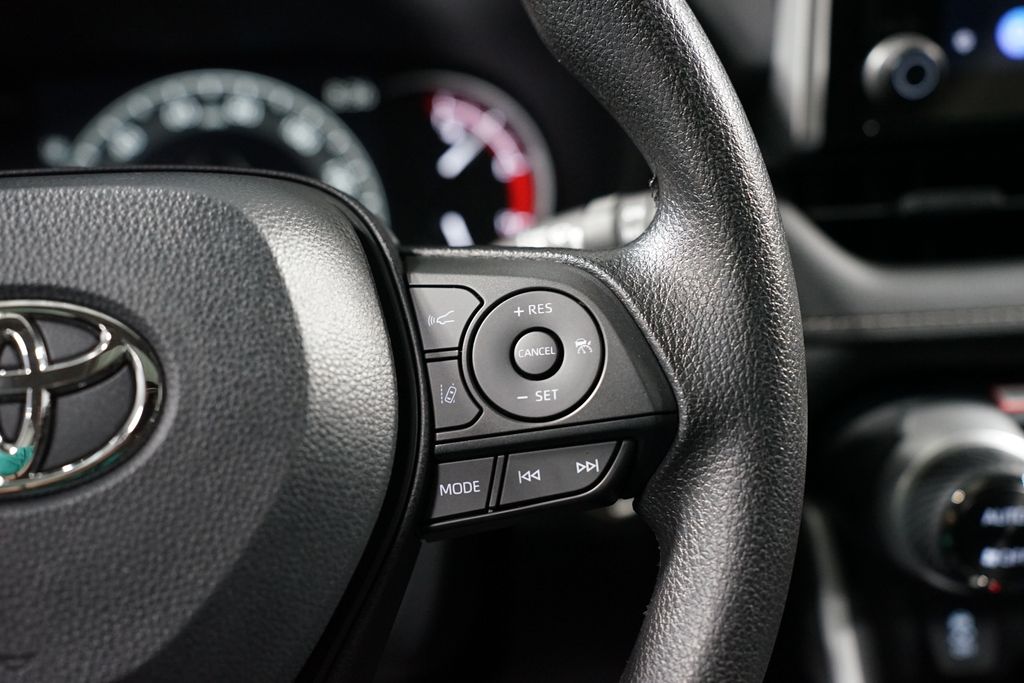 Thumbnail: 2025 Toyota RAV4 - 13