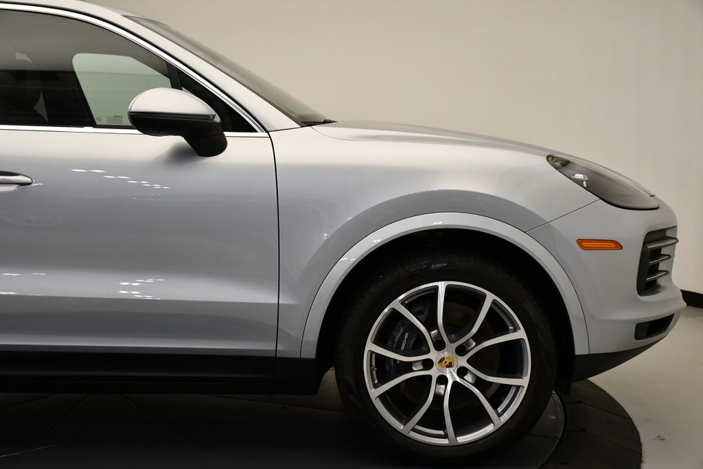 2023 Porsche Cayenne  13