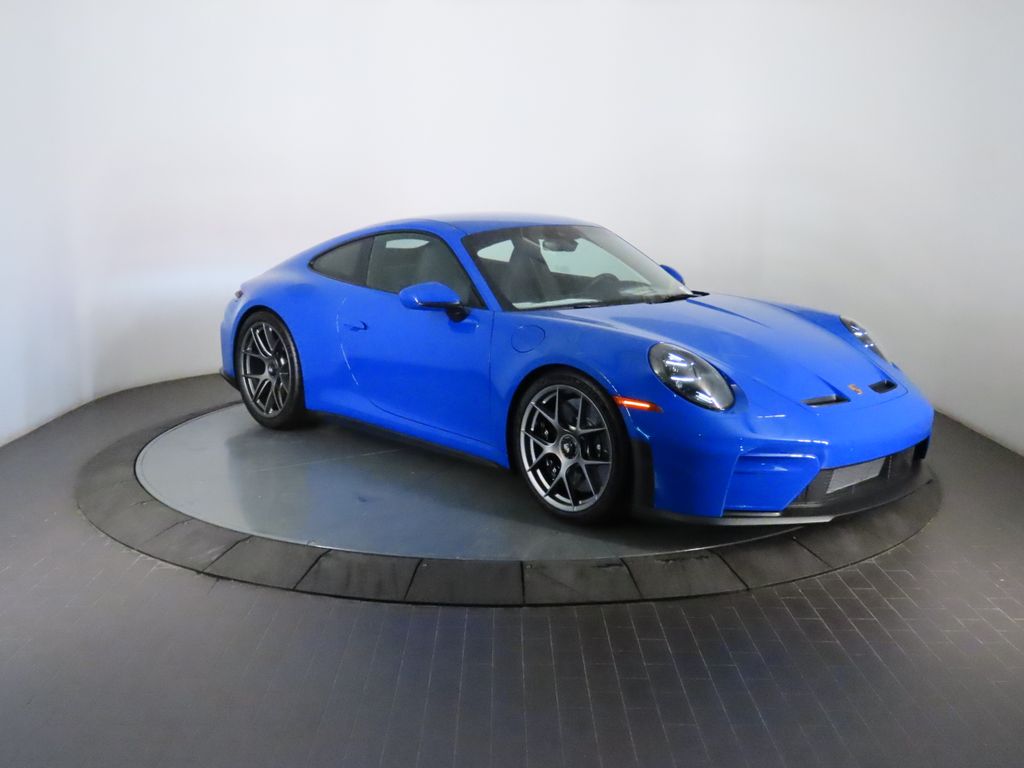 Thumbnail: 2026 Porsche 911 - 9