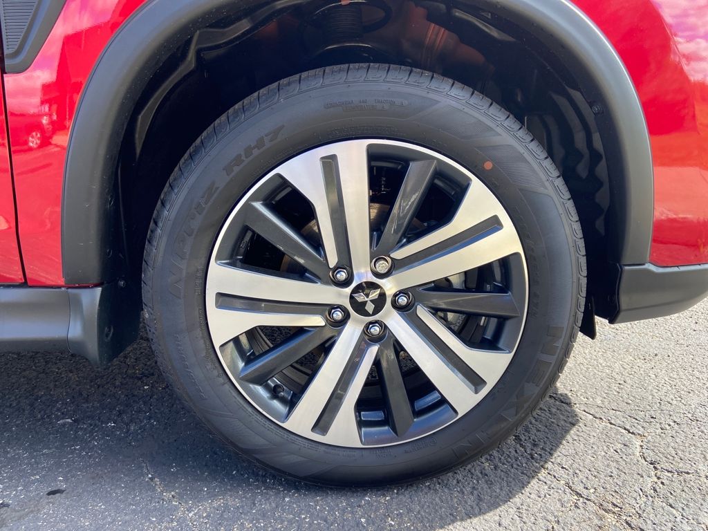 2026 Mitsubishi Outlander Sport 2.0 ES Red at Auto Express Mitsubishi