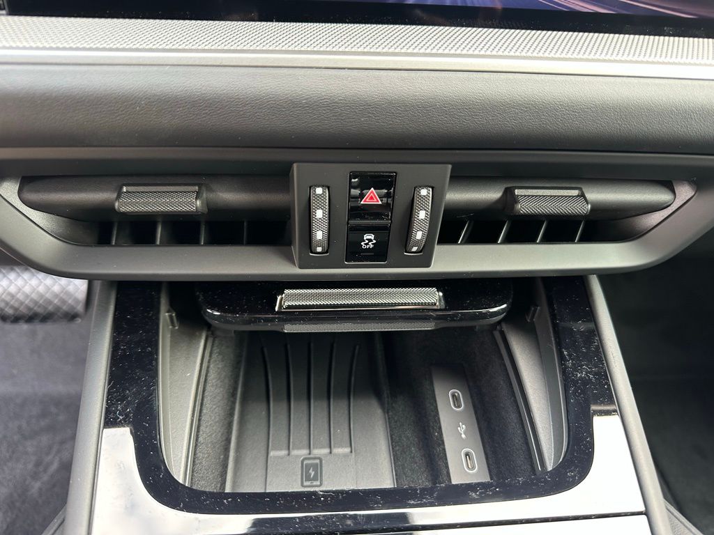 Thumbnail: 2026 Porsche  - 26