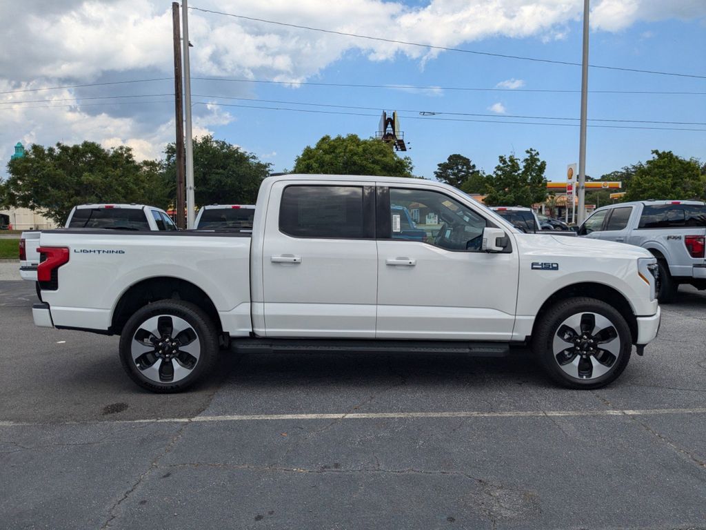 2025 Ford F-150 Lightning Platinum
