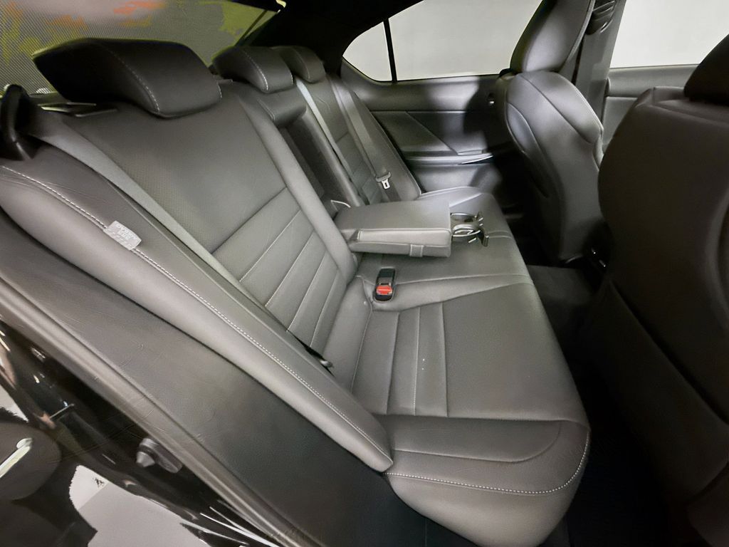 Thumbnail: 2023 Lexus IS - 28