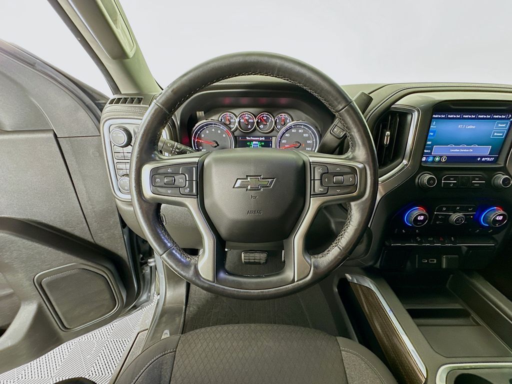 Thumbnail: 2021 Chevrolet Silverado 1500 - 11