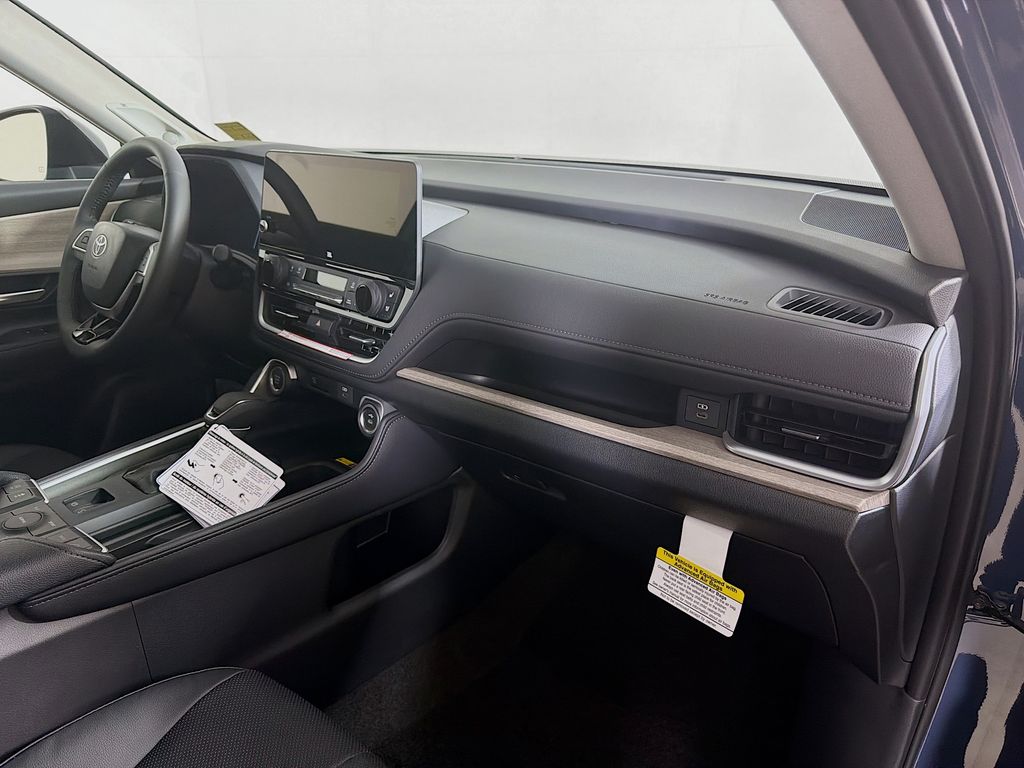 New 2026 Toyota Grand Highlander SUV