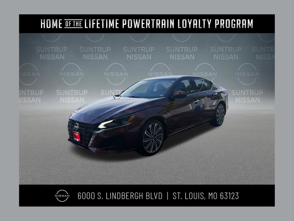 Garnet Pearl Metallic 2023 Nissan Altima Sedan All-Wheel Drive Continuously Variable Transmission