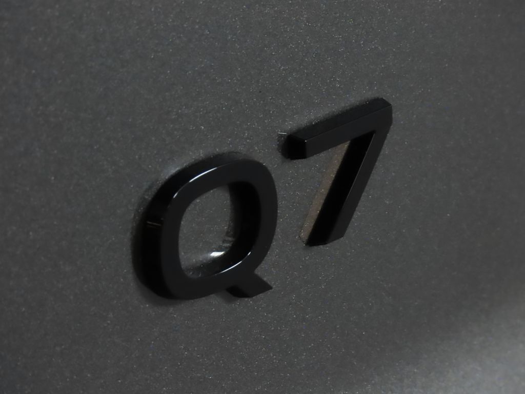 2025 Audi Q7  9