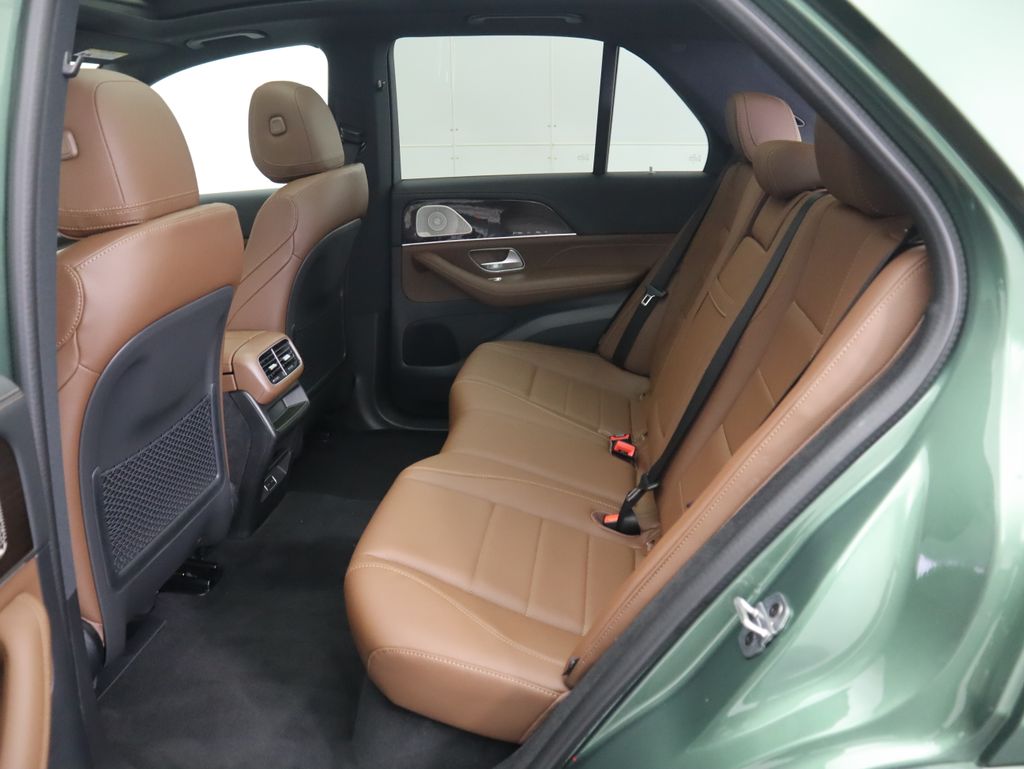 Thumbnail: 2026 Mercedes-Benz GLE - 23