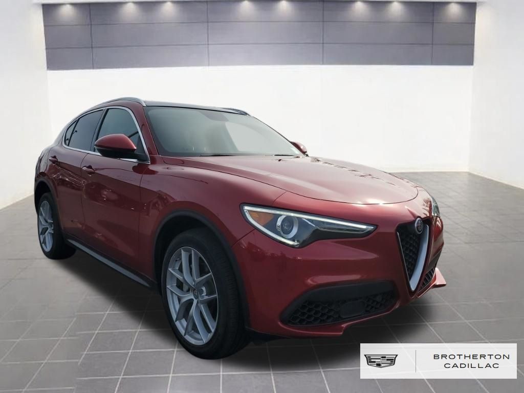 2018 Alfa Romeo Stelvio Ti AWD