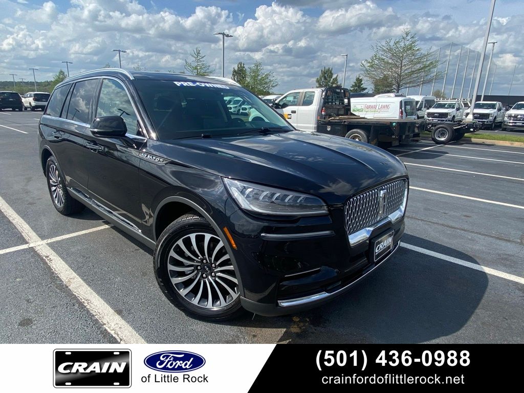 Infinite Black Metallic Clearcoat 2023 Lincoln Aviator Standard AWD SUV / Crossover All-Wheel Drive Automatic