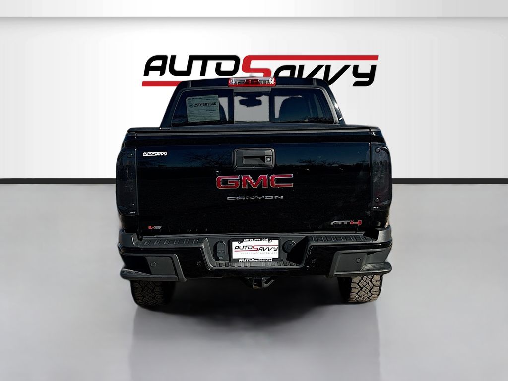 Used 2022 Black GMC AT4 w/Leather image 6