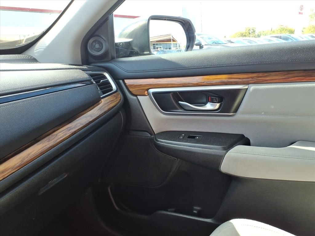 2017 Honda CR-V EX photo 21