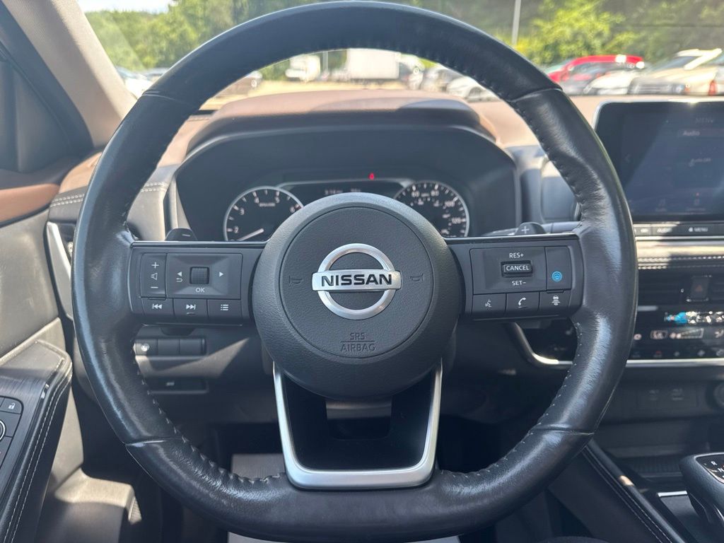 2021 Nissan Rogue SL Black at South Hills Kia