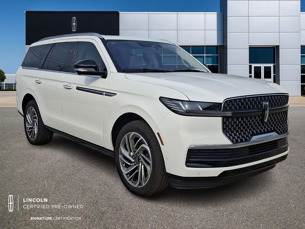 2025 Lincoln Navigator Reserve