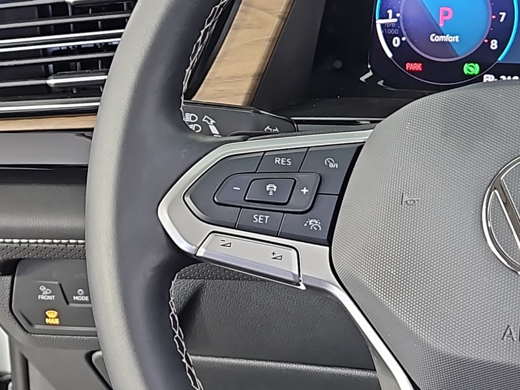 Thumbnail: 2025 Volkswagen Atlas - 31