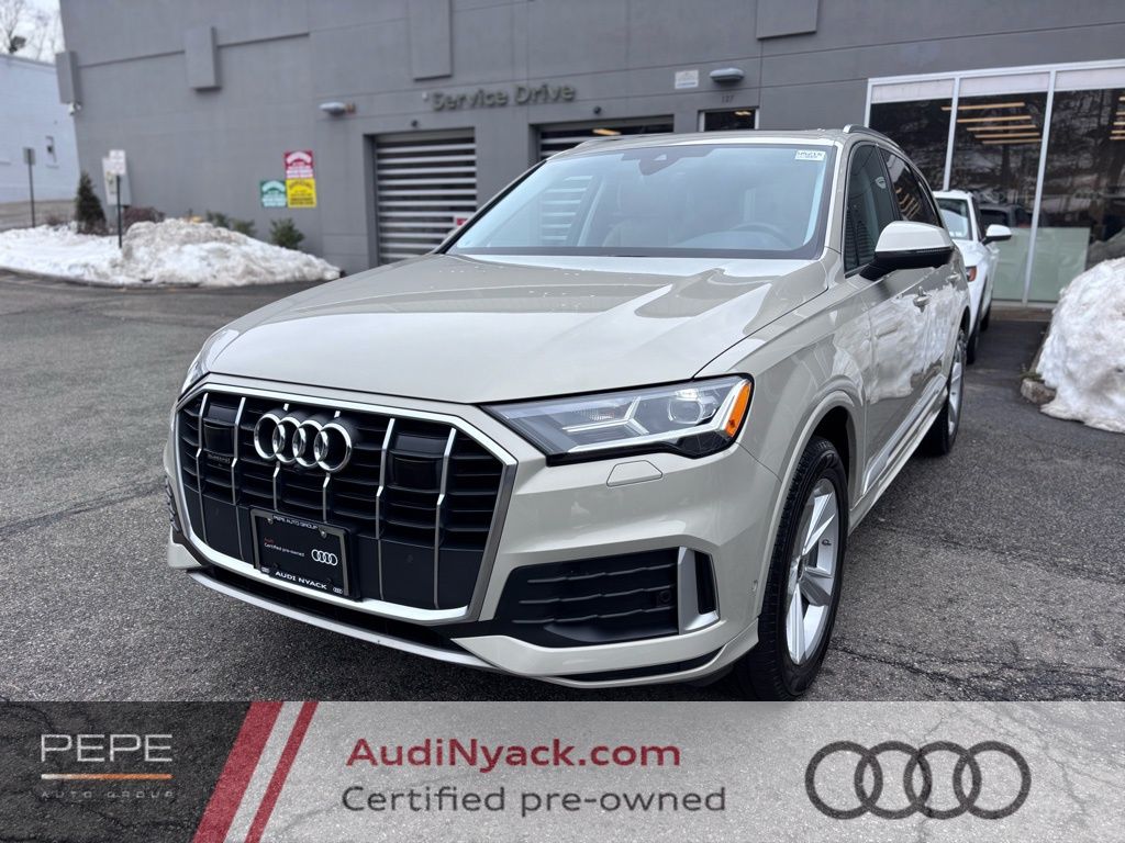 2023 Audi Q7 quattro Premium 45 TFSI