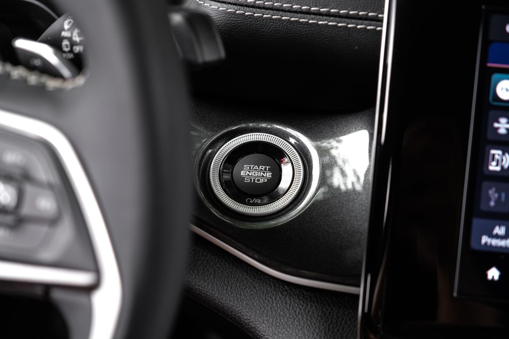 used 2023 Jeep Grand Cherokee L car, priced at $25,262