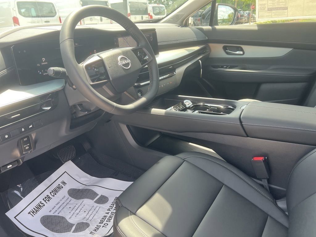 2025 Boulder Gray Pearl/Super Black Nissan Murano SL AWD SUV