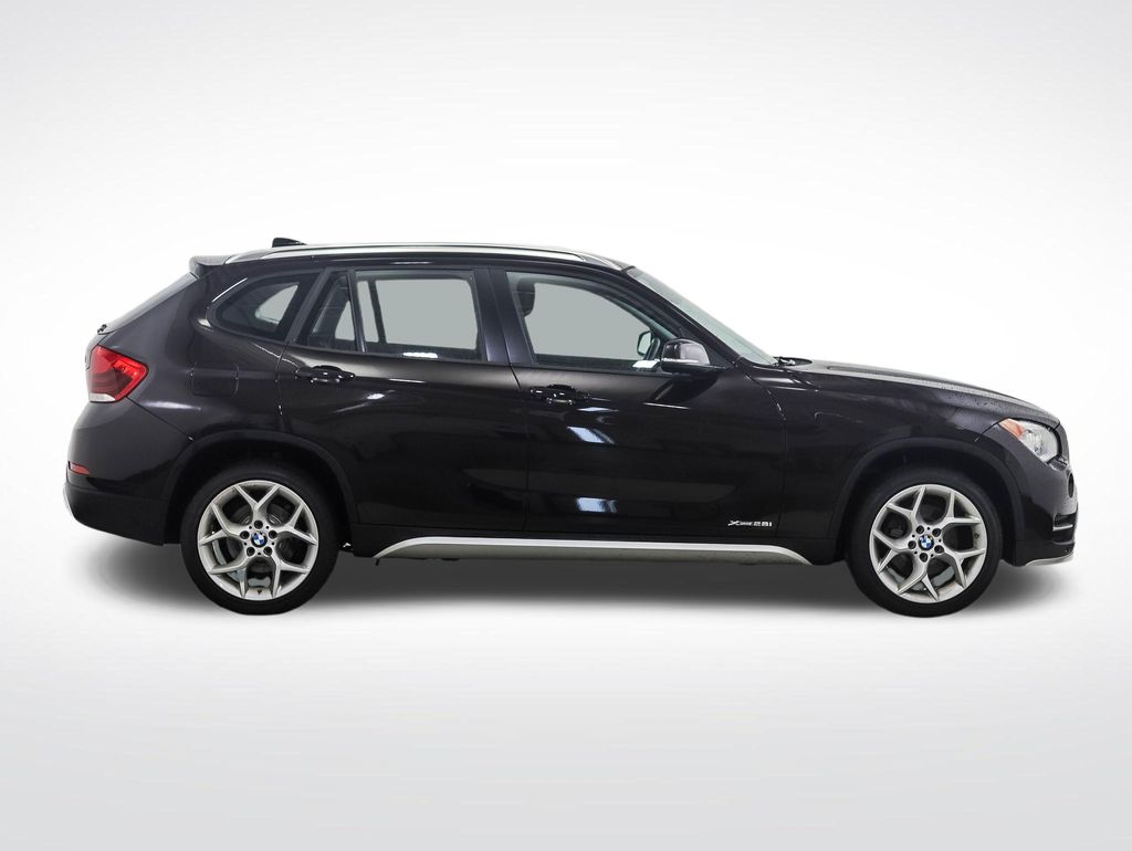 Thumbnail: 2015 BMW X1 - 6