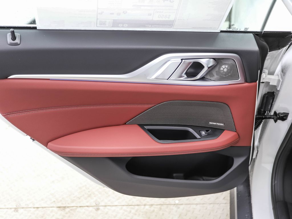 2025 BMW i4 xDrive40 18