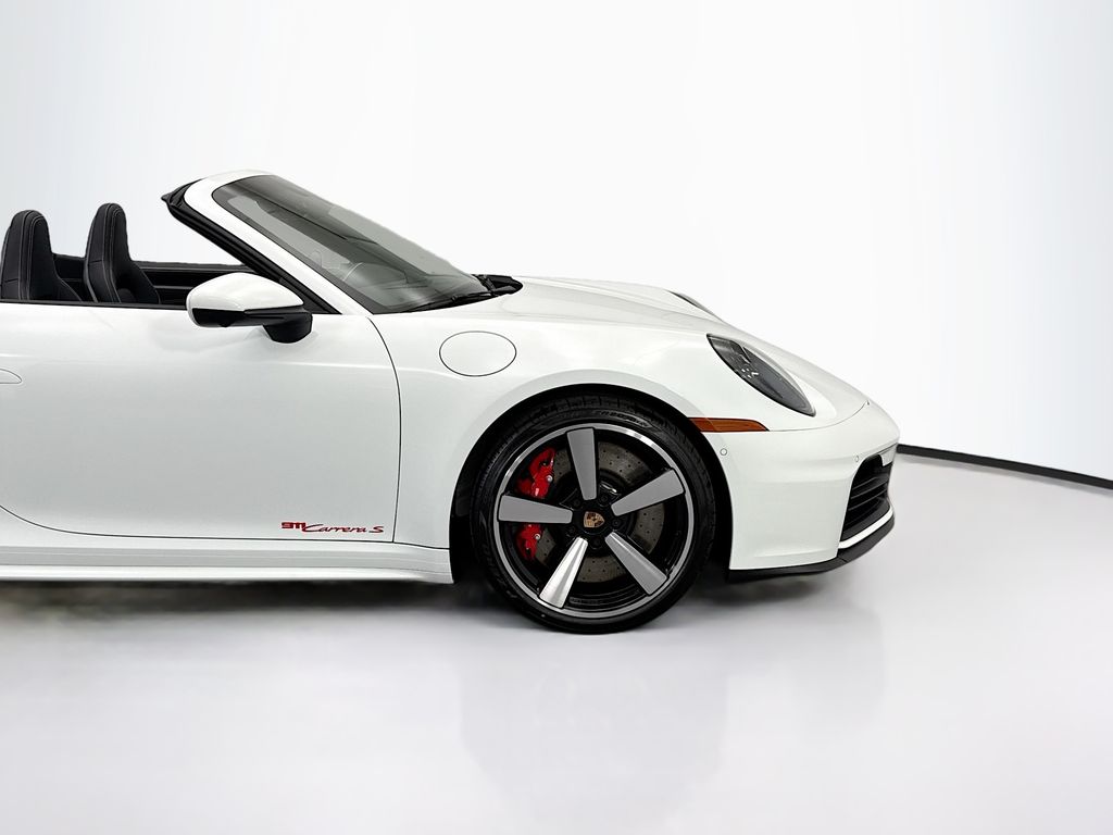 Thumbnail: 2025 Porsche 911 - 11