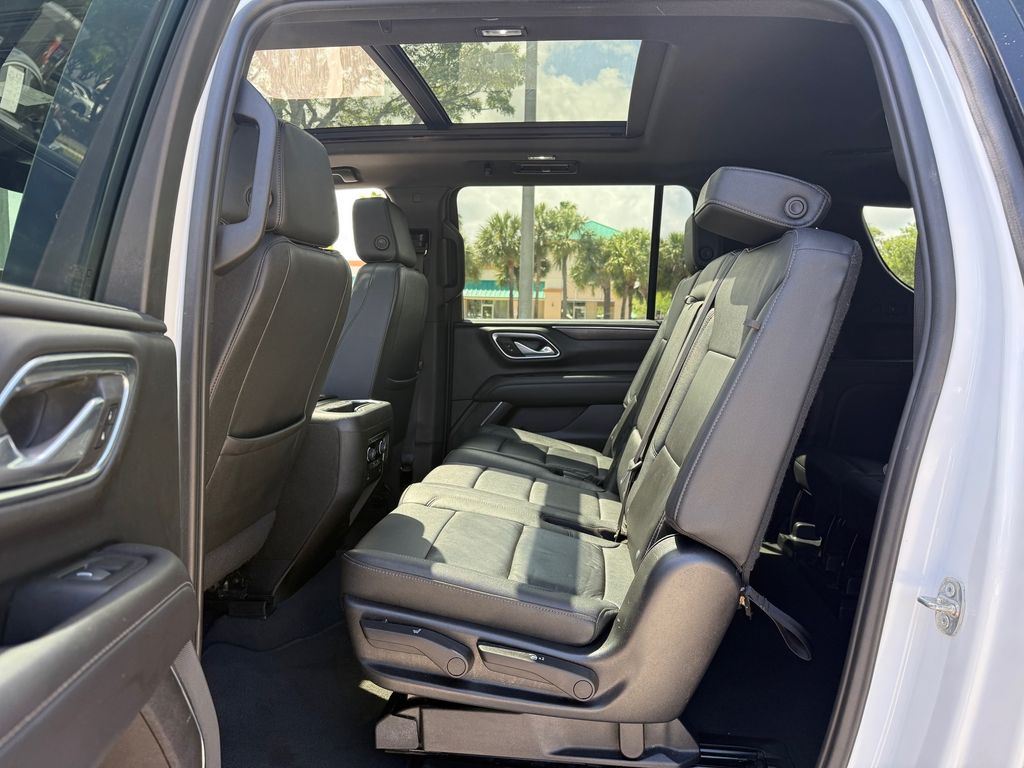 used 2023 Chevrolet Suburban car