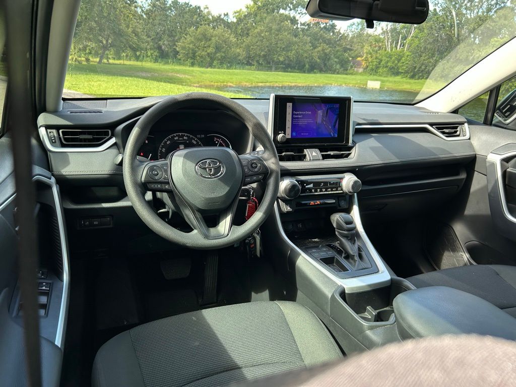 Thumbnail: 2024 Toyota RAV4 - 12