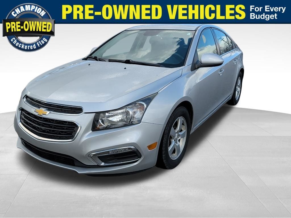Silver Ice Metallic 2015 Chevrolet Cruze 1LT Sedan FWD Sedan Front-Wheel Drive 6-Speed Automatic Overdrive