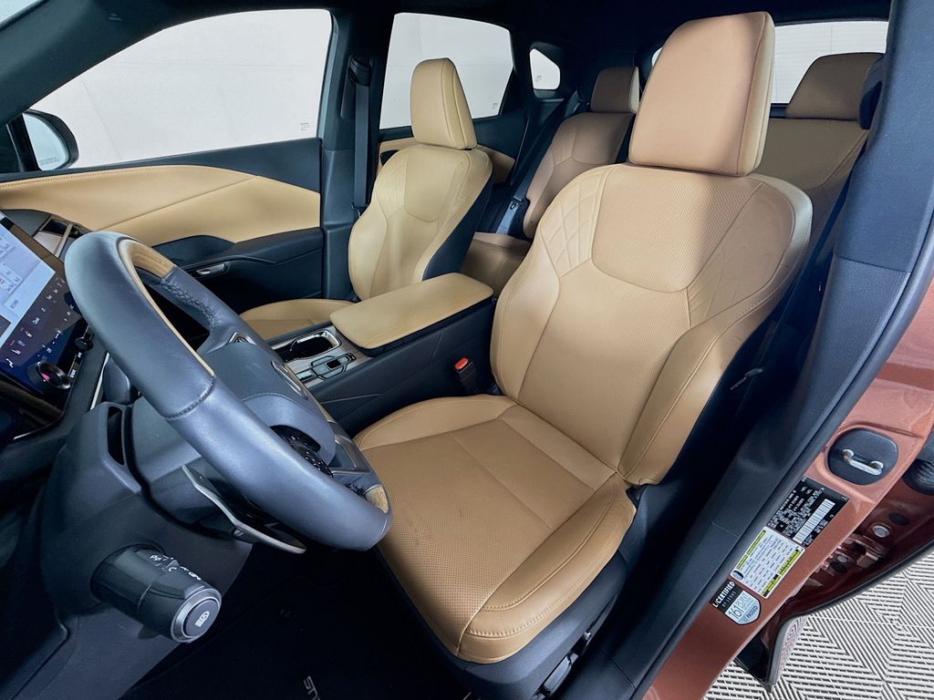 Thumbnail: 2025 Lexus RX - 21