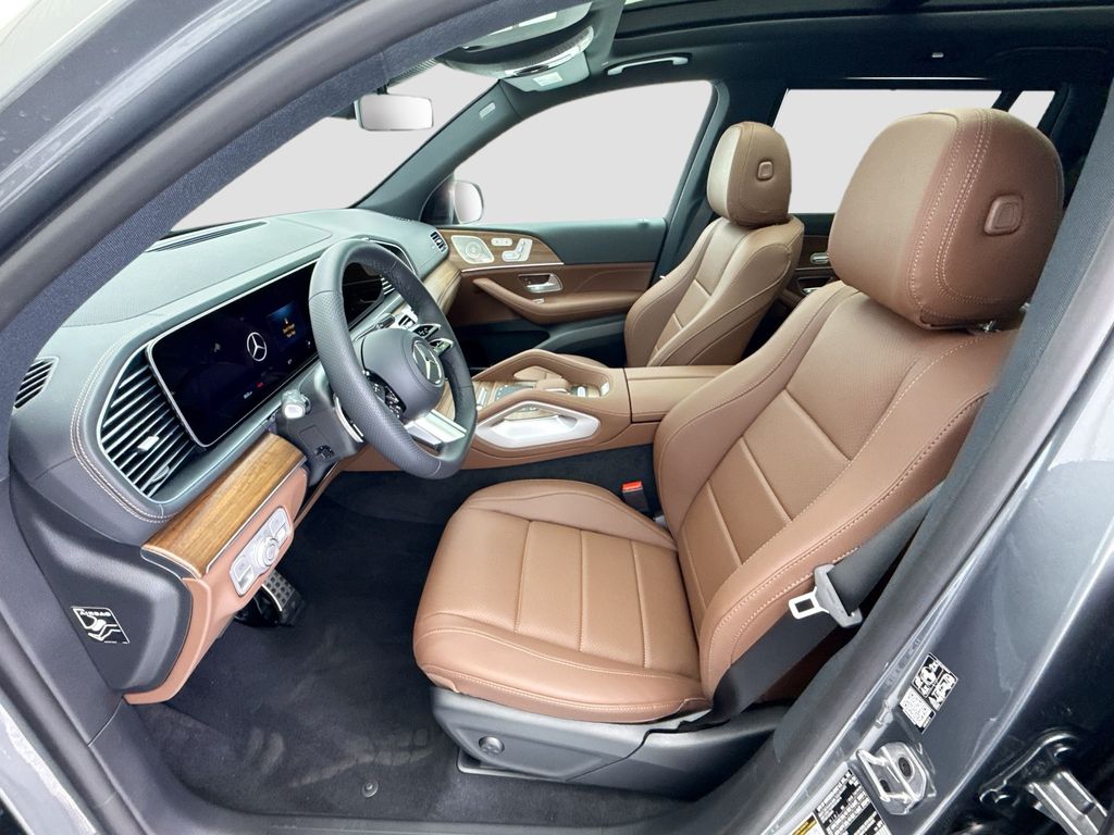 Thumbnail: 2026 Mercedes-Benz GLS - 19