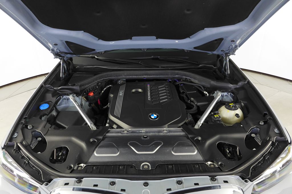 Thumbnail: 2023 BMW X4 - 6