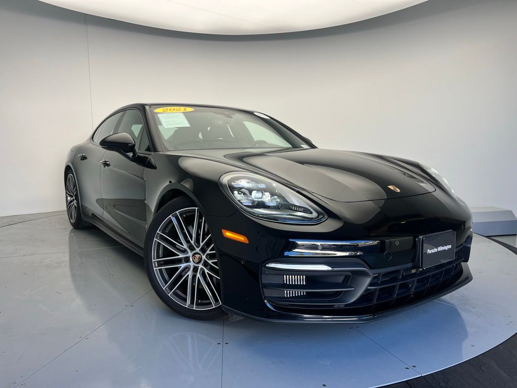 2021 Porsche Panamera  2