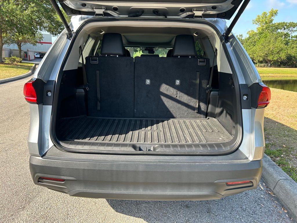 2024 Toyota Grand Highlander XLE 10