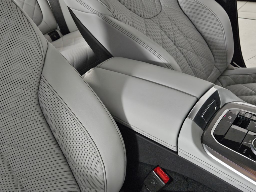 Thumbnail: 2023 BMW X5 - 16