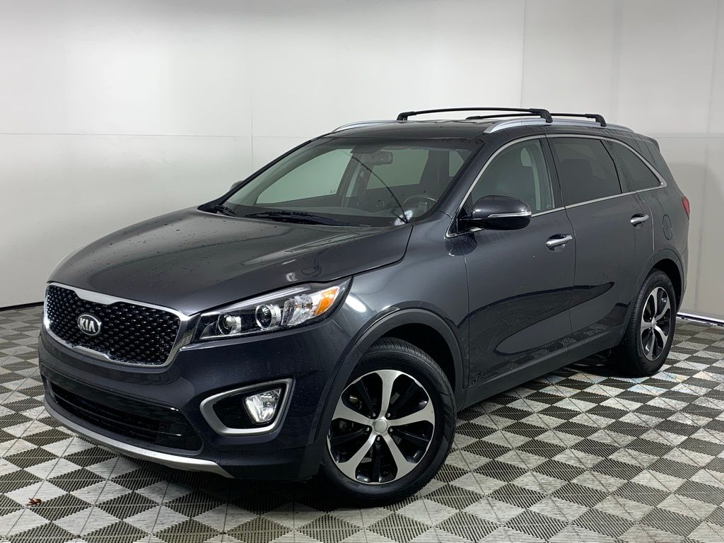 Used 2016 Kia Sorento EX with VIN 5XYPH4A14GG068795 for sale in Morrow, GA