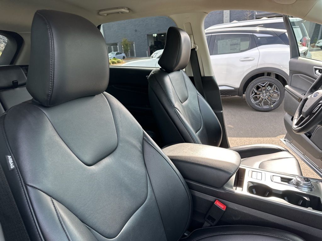 2022 Carbonized Gray Metallic Ford Edge Titanium AWD SUV