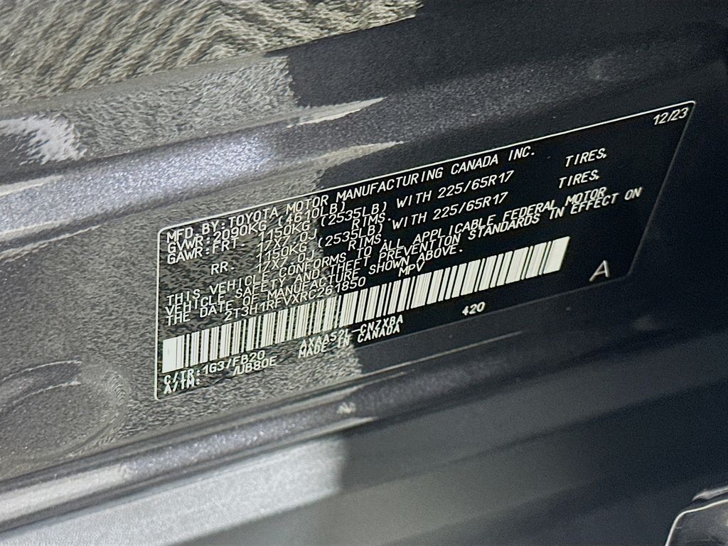 Thumbnail: 2024 Toyota RAV4 - 32